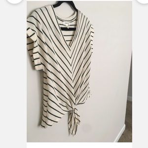 Monteau green & white striped v-neck